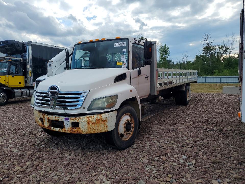 2007 Hino Hino 268 VIN 5PVNE8JVX72S50828 COPART salvage auction — MINOR DENT/SCRATCHES, NY - CERTIFICATE OF TITLE (P), sold $10,500 on 2026-09-17 (photo 1)