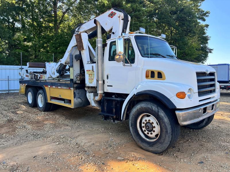 1999 Sterling truck VIN 2FZNRJBB8XAB16017 — COPART salvage auction photo