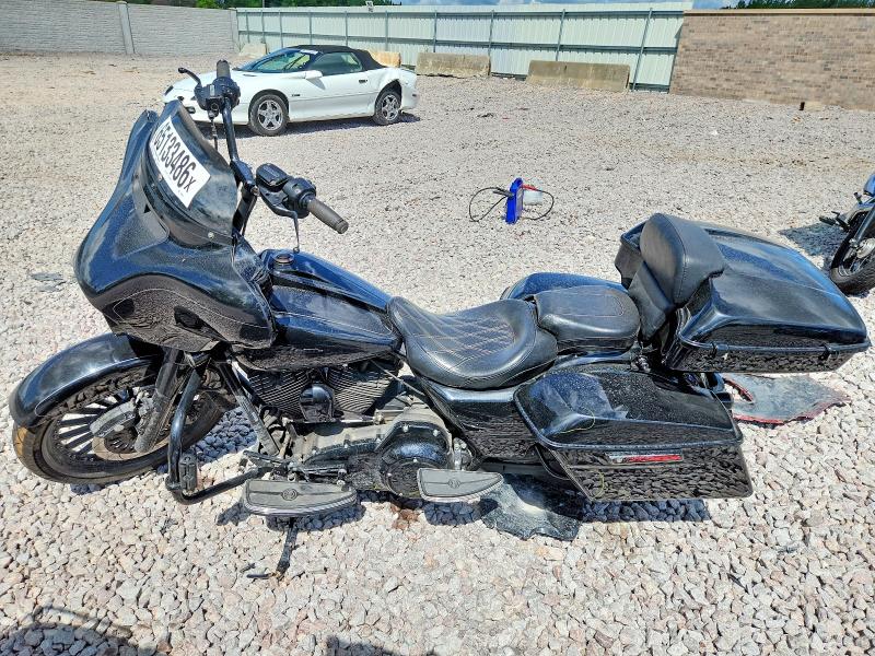 2015 Harley-davidson Fl VIN 1HD1KRM16FB684585 COPART salvage auction — ROLLOVER, Wi - Certificate Of Title, sold $4,150 on 2026-09-04 (photo 3)