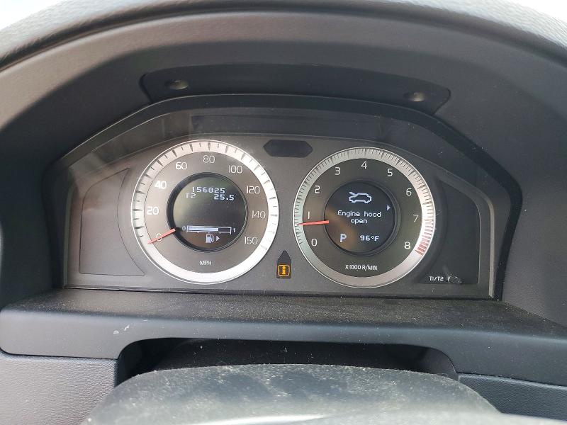 2010 Volvo S80 VIN YV1992AH0A1132534 COPART salvage auction — SIDE, MA - CERT OF TITLE-RECONSTRCTD COLL, sold $325 on 2026-08-20 (photo 9)
