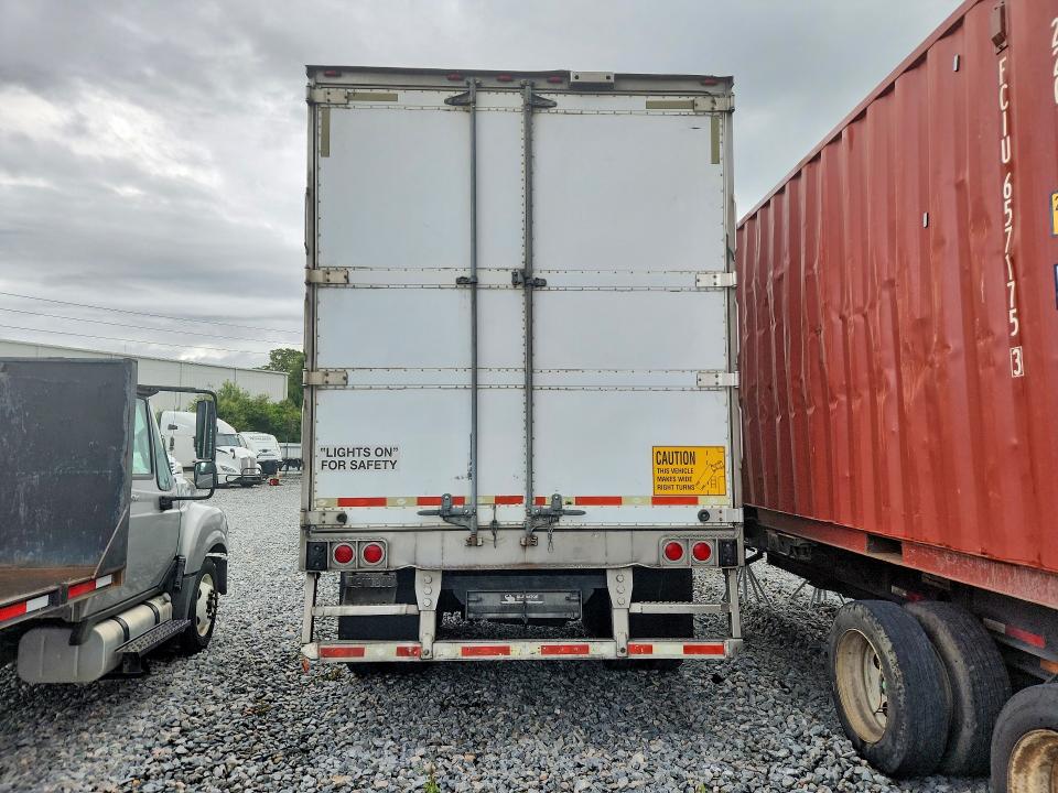 2016 Utility trailer VIN 1UYVS2483GM426149 COPART salvage auction — MINOR DENT/SCRATCHES, IL - CERTIFICATE OF TITLE (P), sold $1,800 on 2026-09-08 (photo 6)
