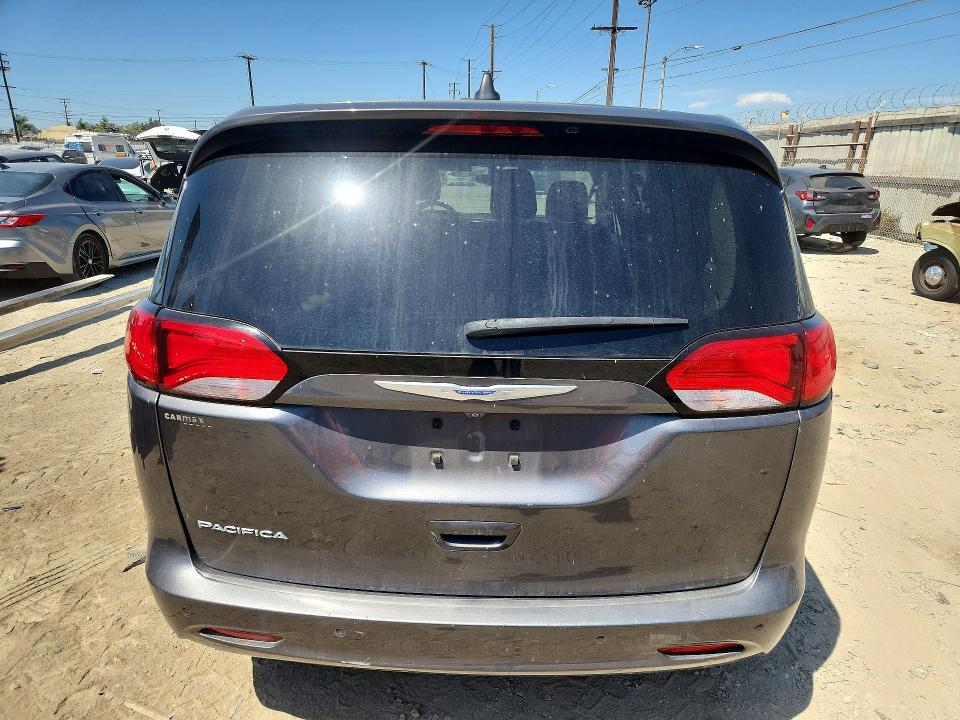 2018 Chrysler Pacifica VIN 2C4RC1AG3JR355736 COPART salvage auction — FRONT END, Ca - Dis/Dlr/Exp Only Clean Title, sold $2,250 on 2026-09-02 (photo 6)