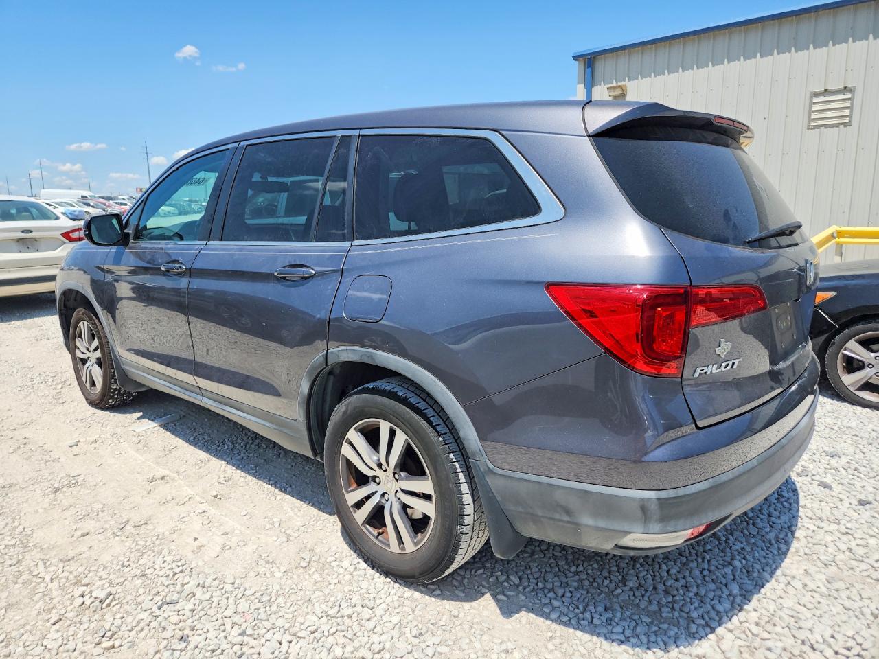 2016 Honda Pilot VIN 5FNYF5H56GB014530 COPART salvage auction — Hail, TX - CERTIFICATE OF TITLE, sold $4,300 on 2026-09-22 (photo 2)