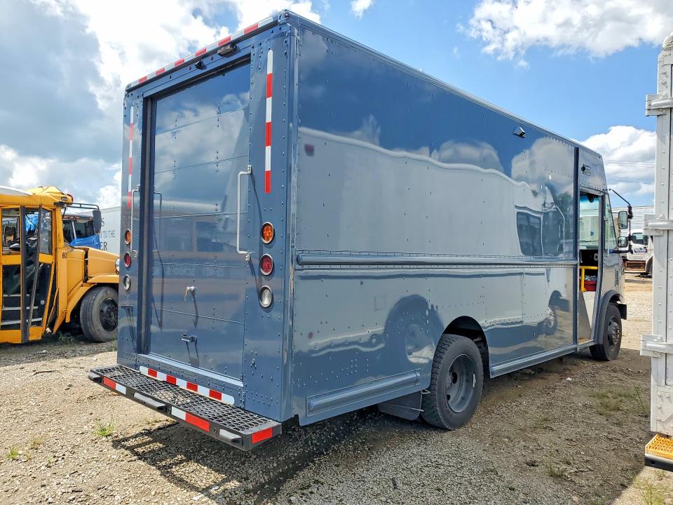 2021 Ford F59 VIN 1F65F5KN1M0A04769 COPART salvage auction — NORMAL WEAR, PA - CERT OF TITLE, sold $18,300 on 2026-08-25 (photo 3)