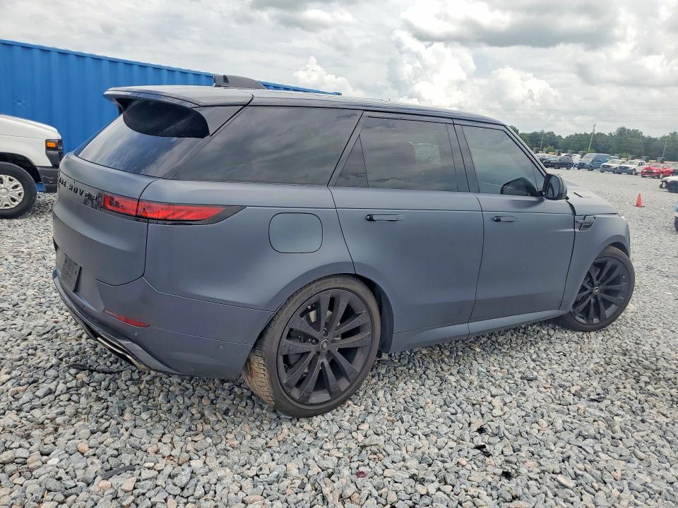 2024 Land rover Range rover sport VIN SAL1L9FU8RA420440 COPART salvage auction — FRONT END, FL - CERTIFICATE OF DESTRUCTION, sold $34,500 on 2026-08-21 (photo 3)