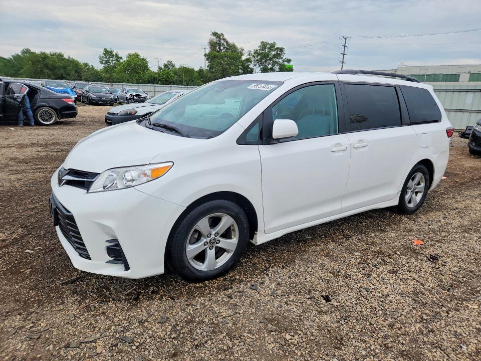 2020 Toyota Sienna VIN 5TDKZ3DC3LS064605 — COPART salvage auction photo