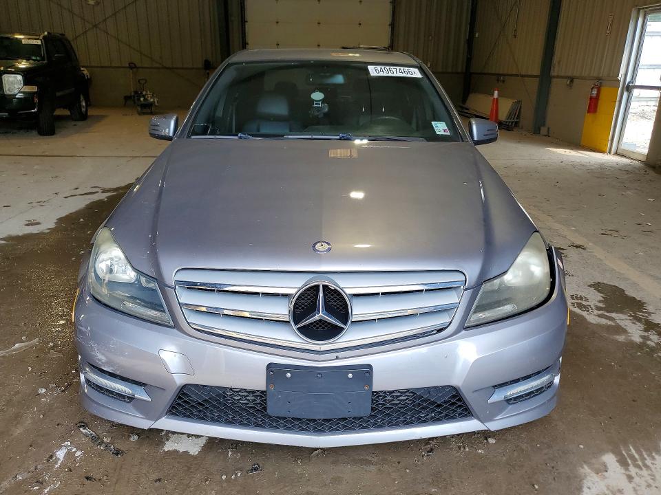 2012 Mercedes-benz C-klasse VIN WDDGF4HB3CA631937 COPART salvage auction — MECHANICAL, La - Certificate Of Title, sold $425 on 2026-08-19 (photo 5)