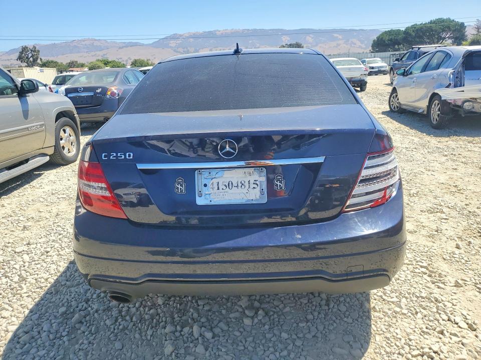 2013 Mercedes-benz C-klasse VIN WDDGF4HB6DA773149 COPART salvage auction — SIDE, CA - SALVAGE CERTIFICATE, sold $1,300 on 2026-08-11 (photo 6)
