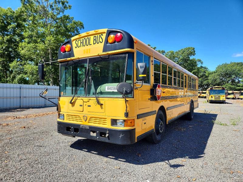 2015 Ic VIN 4DRBWAAN9FB645200 COPART salvage auction — NORMAL WEAR, Ri - Certificate Of Title, sold $2,000 on 2026-10-14 (photo 2)