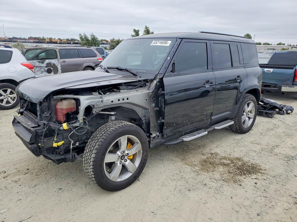 2025 Land rover Defender VIN SALEJ7EX8S2361185 — COPART salvage auction photo