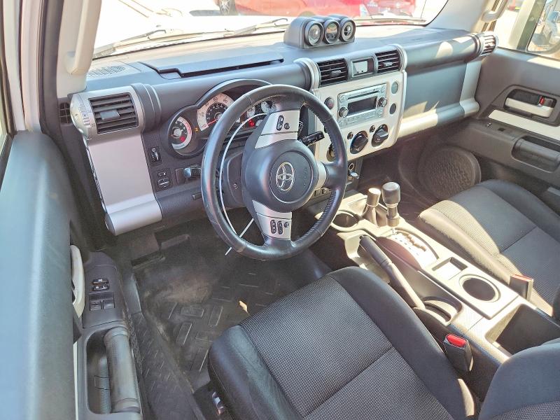 2012 Toyota Fj cruiser VIN JTEBU4BF8CK136189 COPART salvage auction — FRONT END, Tn - Salvage Certificate, sold $7,500 on 2026-08-24 (photo 8)