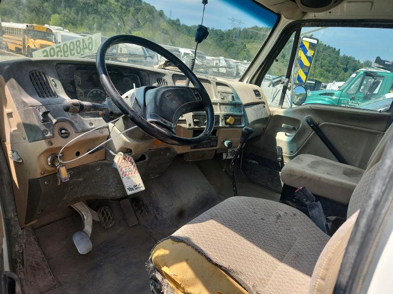 2003 Sterling Medium duty/box trucks VIN 2FZAAKAK83AK40163 COPART salvage auction — HAIL, WV - SALVAGE CERTIFICATE, sold $1,700 on 2026-09-16 (photo 8)