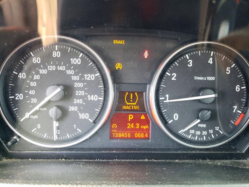 2009 BMW 3 series VIN WBAPH73589E126837 COPART salvage auction — REAR END, VA - CERT OF TITLE-SALVAGE WATER, sold $250 on 2026-08-28 (photo 9)