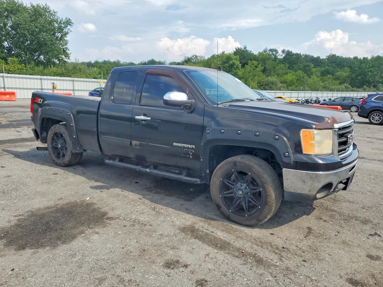 2011 Gmc SIERRA VIN 1GTR2VE36BZ124497 COPART salvage auction — Rear End, PA - CERTIFICATE OF SALVAGE, sold $1,500 on 2026-09-15 (photo 4)
