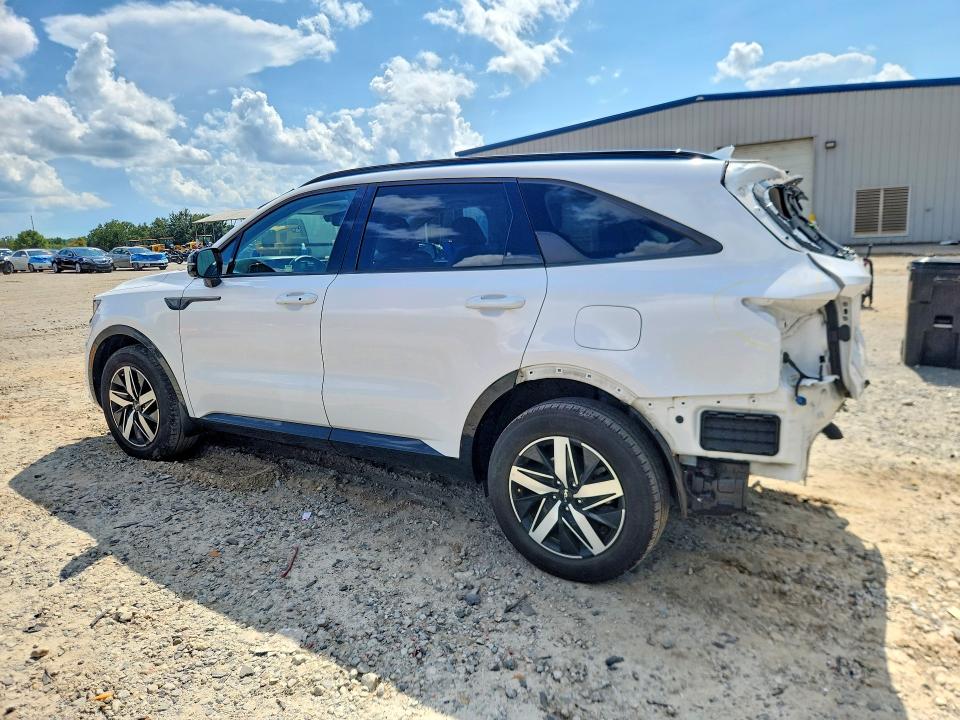 2023 Kia Sorento VIN 5XYRH4LF7PG185210 COPART salvage auction — REAR END, GA - CERT OF TITLE-SALVAGE, sold $11,200 on 2026-08-28 (photo 2)