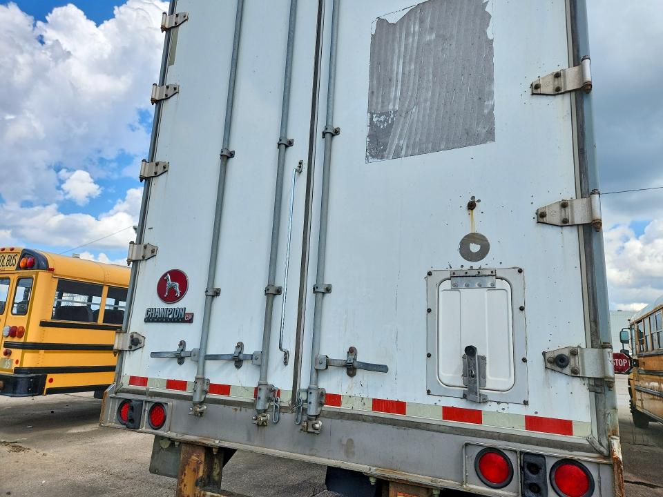 2018 Great dane trailers Trailers VIN 1GRAP0628JT109434 COPART salvage auction — ALL OVER, OH - CERT OF TITLE-SALVAGE, sold $125 on 2026-09-10 (photo 6)