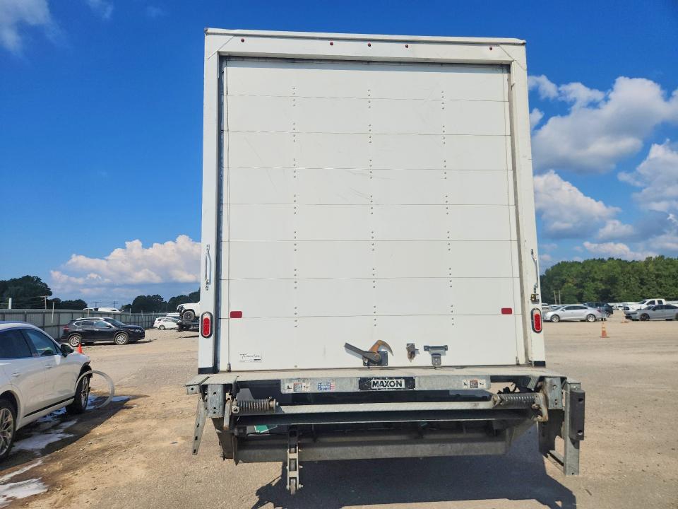 2023 International Mv-series VIN 3HAEUMMLXPL686269 COPART salvage auction — MINOR DENT/SCRATCHES, LA - CERTIFICATE OF TITLE, sold $32,000 on 2026-08-05 (photo 6)