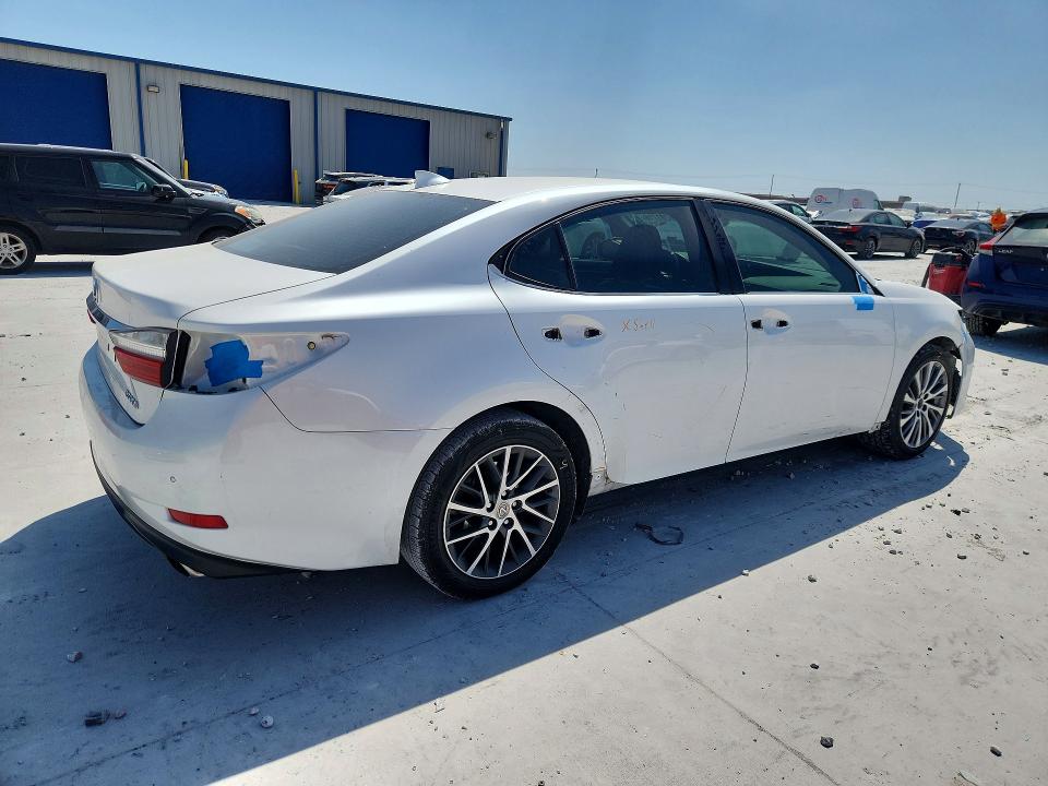 2018 Lexus ES VIN 58ABK1GG3JU103519 COPART salvage auction — FRONT END, Tx - Salvage Vehicle Title, sold $9,700 on 2026-09-11 (photo 3)