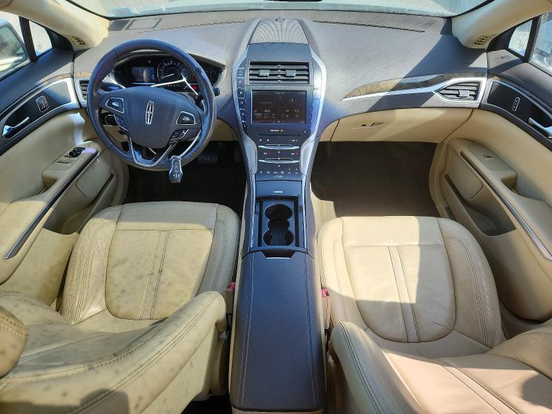 2014 Lincoln Mkz VIN 3LN6L2LU3ER814190 COPART salvage auction — MINOR DENT/SCRATCHES, NY - DIS/DLR/EXP CLEAN TITLE, sold $2,500 on 2026-09-10 (photo 8)