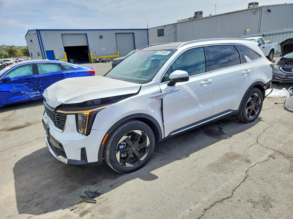 2025 Kia Sorento VIN KNDRJDJH4S5421435 — COPART salvage auction photo