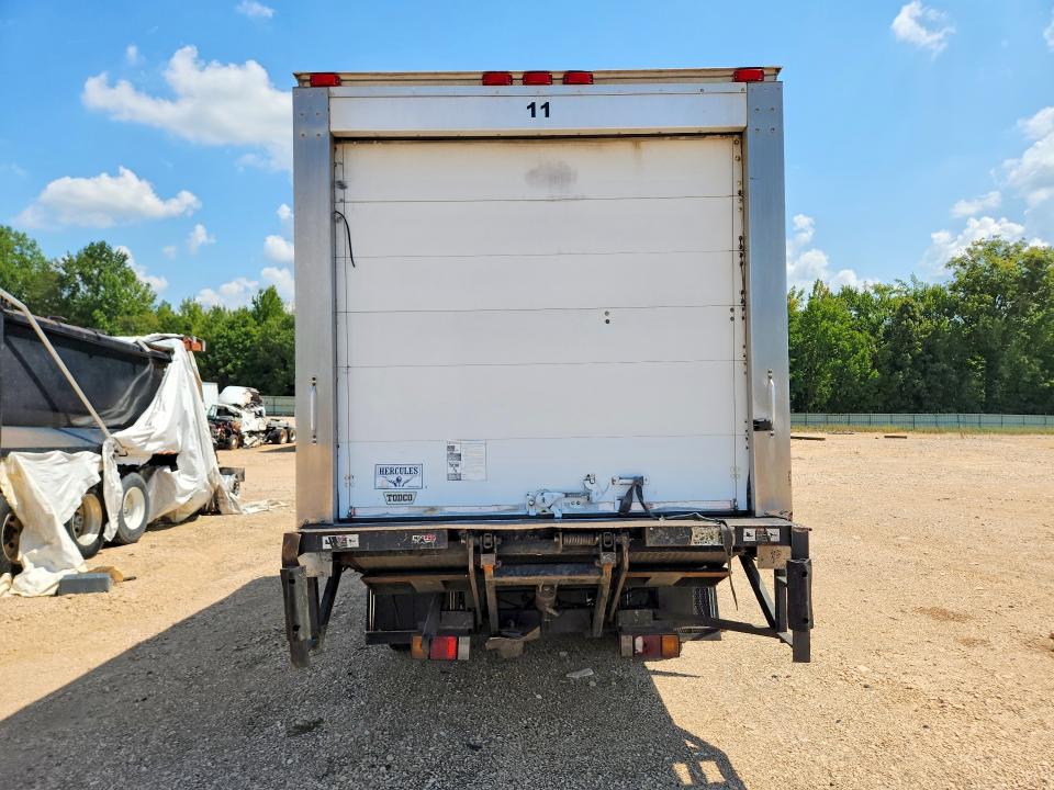2018 Hino 195 VIN JHHRDM2H6JK005759 COPART salvage auction — ROLLOVER, NC - DEALER ONLY SALVAGE TITLE, sold $1,100 on 2026-09-04 (photo 6)