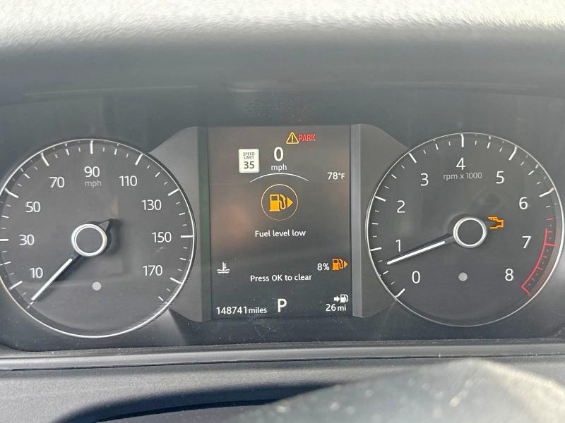 2018 Land rover Range rover velar VIN SALYB2RX8JA725245 COPART salvage auction — NORMAL WEAR, Ga - Certificate Of Title (P), sold $9,800 on 2026-09-03 (photo 8)