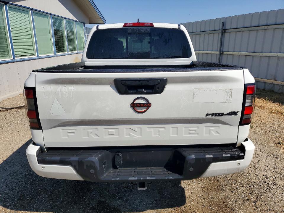 2024 Nissan Navara (frontier) VIN 1N6ED1EK1RN637034 COPART salvage auction — MINOR DENT/SCRATCHES, Ca - Certificate Of Title (P), sold $22,400 on 2026-08-19 (photo 6)
