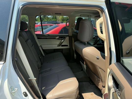 2014 Lexus Gx 460 VIN JTJBM7FX3E5080105 COPART salvage auction — NORMAL WEAR, TX - CERTIFICATE OF TITLE (P), sold $6,300 on 2026-09-04 (photo 6)