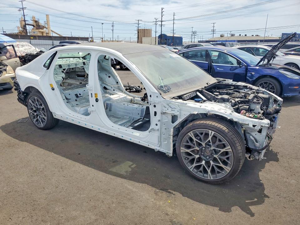 2026 Genesis G90 VIN KMTFC4SD3TU059714 COPART salvage auction — STRIPPED, Salvage Title, sold $21,400 on 2026-09-09 (photo 4)