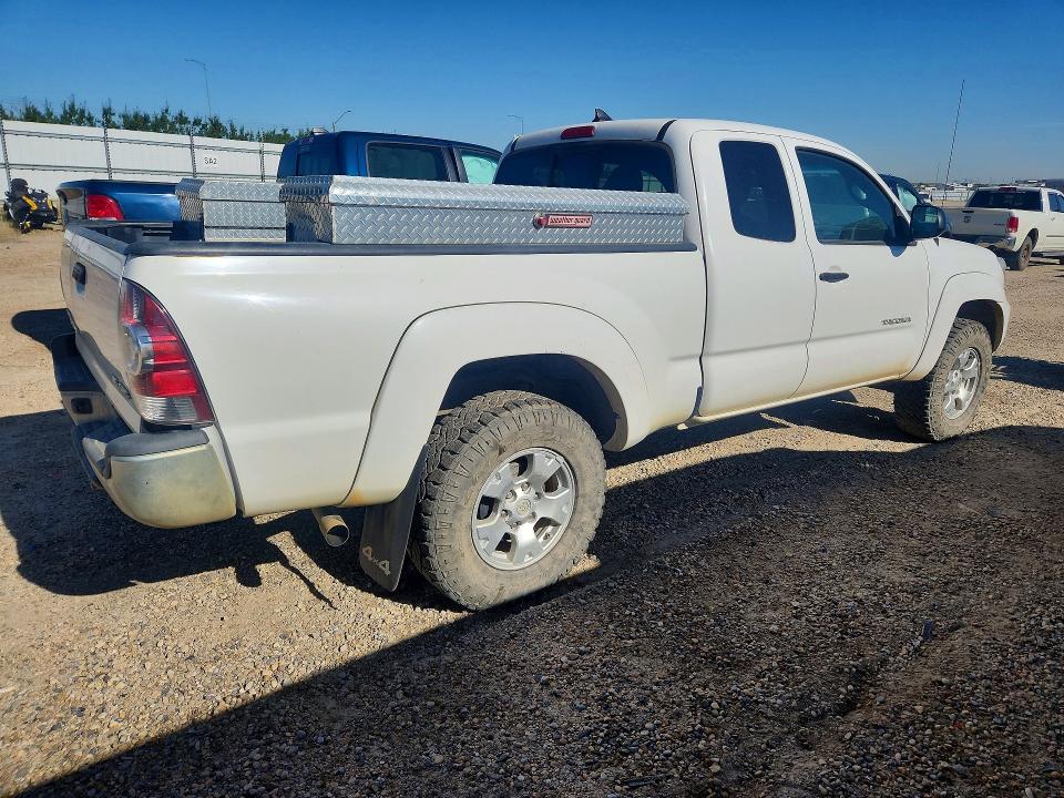 2015 Toyota Tacoma VIN 5TFUU4EN3FX110994 COPART salvage auction — NORMAL WEAR, Ab - Bos - Active (P), sold $23,700 on 2026-09-23 (photo 3)