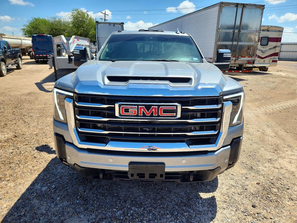 2025 Gmc SIERRA VIN 1GT4UUEY7SF277479 COPART salvage auction — NORMAL WEAR, Tx - Cert Of Title-Reblt Slvg Flood (P), sold $25,750 on 2026-08-17 (photo 5)