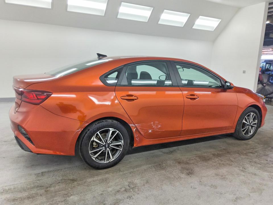 2023 Kia Forte VIN 3KPF24AD9PE547671 COPART salvage auction — PARTIAL REPAIR, Ca - Certificate Of Title, sold $8,003 on 2026-08-25 (photo 3)