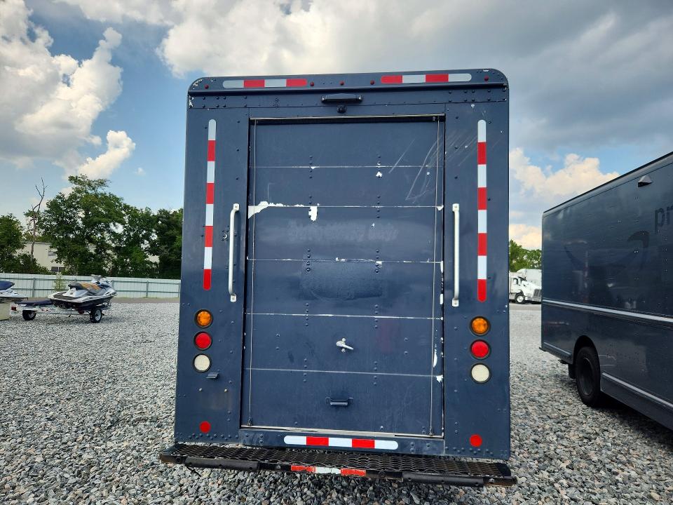 2021 Freightliner Mt45g VIN 4UZAC2GA5MCMM9292 COPART salvage auction — MINOR DENT/SCRATCHES, FL - CERTIFICATE OF TITLE, sold $10 on 2026-08-27 (photo 6)