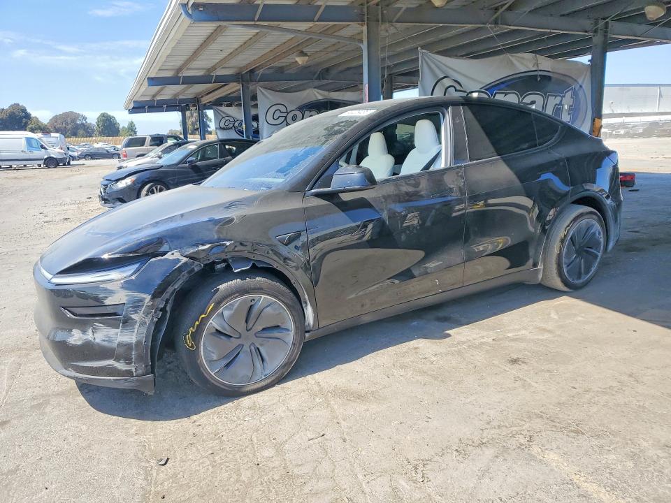 2026 Tesla Model y VIN 7SAYGDEE3TF424064 — COPART salvage auction photo