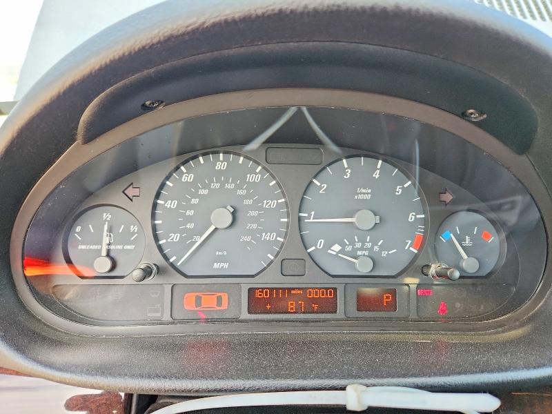 2003 BMW 3 series VIN WBABS33493PG92550 COPART salvage auction — MINOR DENT/SCRATCHES, CA - DIS/DLR/EXP ONLY CLEAN TITLE, sold $700 on 2026-08-20 (photo 9)