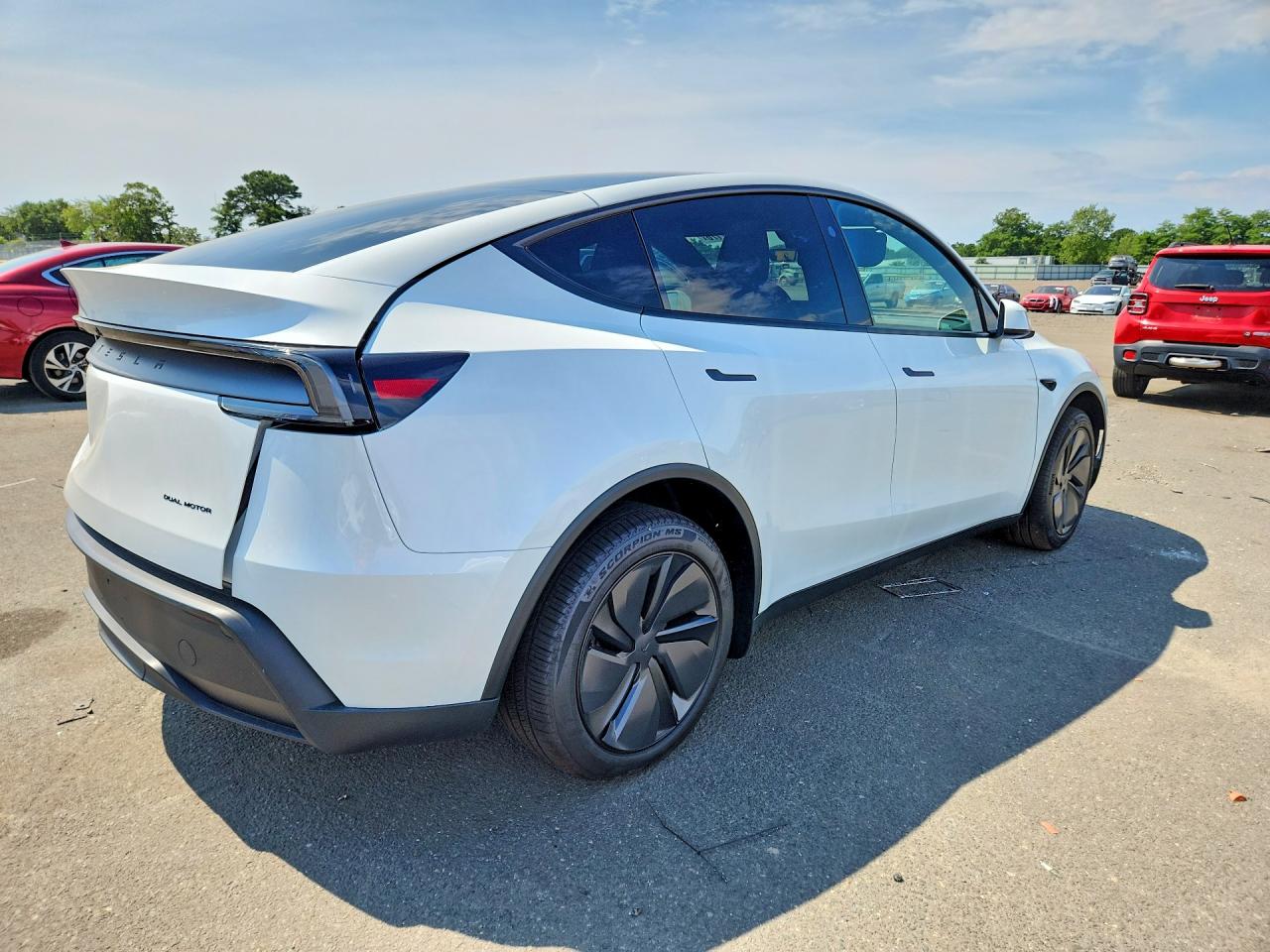 2026 Tesla Model Y VIN 7SAYGDEEXTA724973 COPART salvage auction — Rear End, Sm - Salvage Title, sold $26,250 on 2026-09-25 (photo 3)