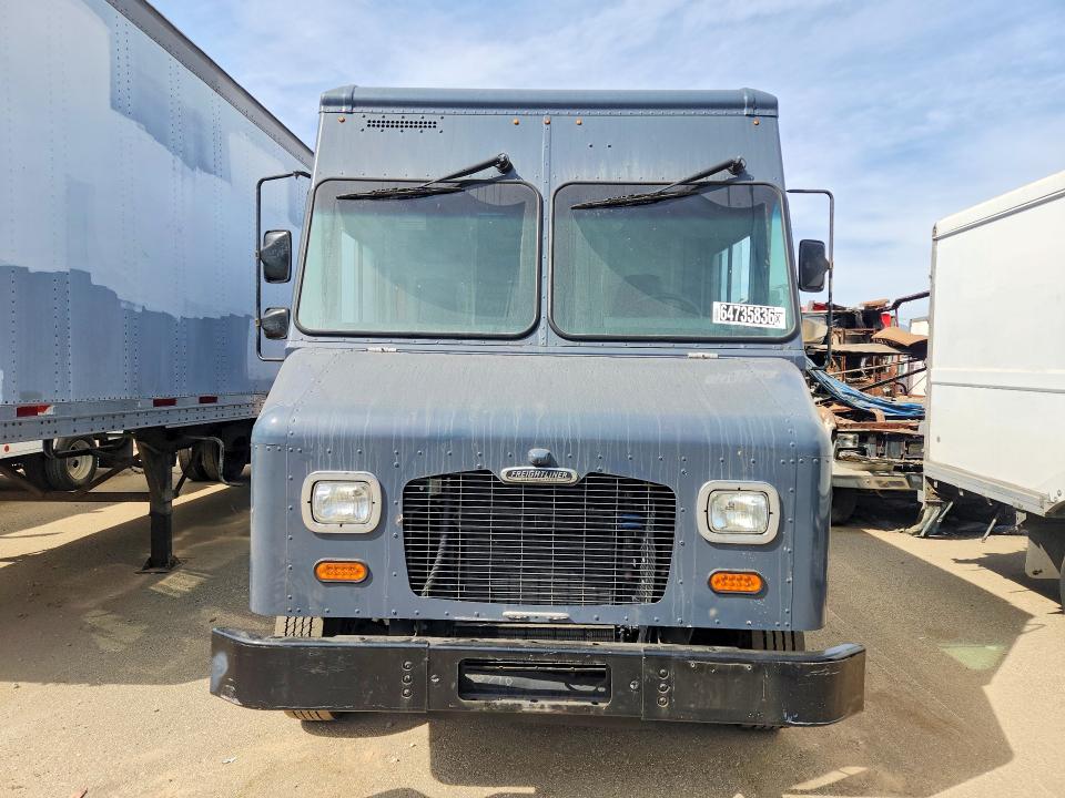 2021 Freightliner All other VIN 4UZAC2EA6MCML0978 COPART salvage auction — MINOR DENT/SCRATCHES, DV, sold $16,500 on 2026-09-04 (photo 5)