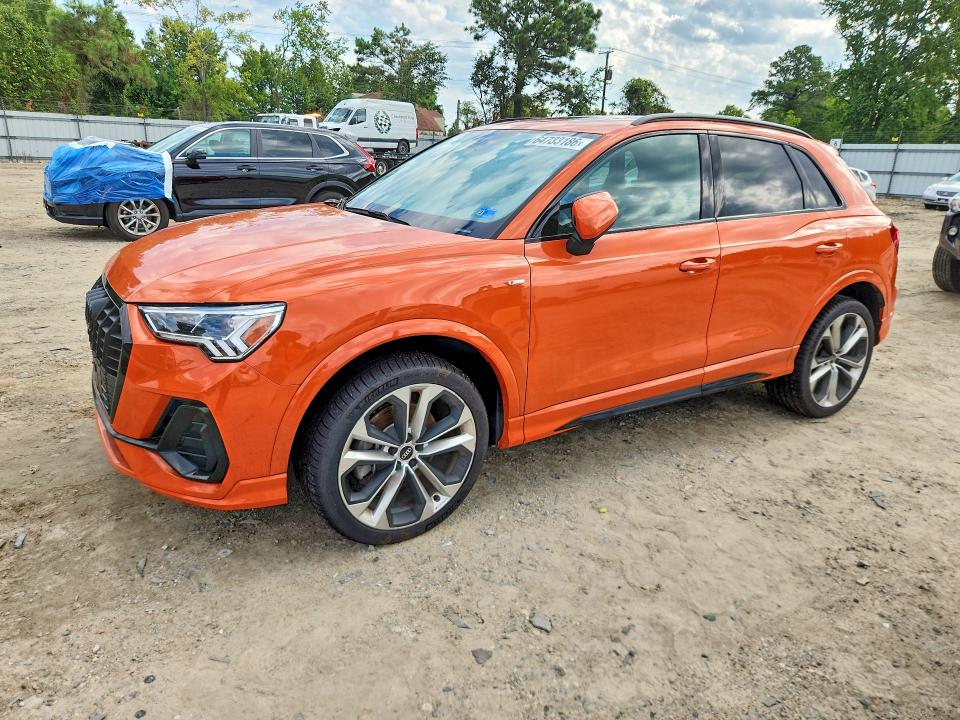 2022 Audi Q3 VIN WA1EECF39N1032063 — COPART salvage auction photo