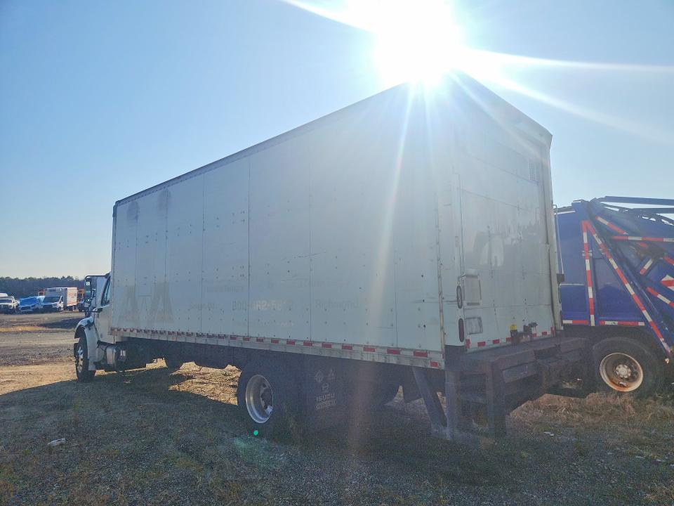 2016 Frht - freightliner VIN 1FVACWDT8GHHP4177 COPART salvage auction — SIDE, NE - CERT OF TITLE-SALVAGE, sold $5,300 on 2026-08-26 (photo 2)
