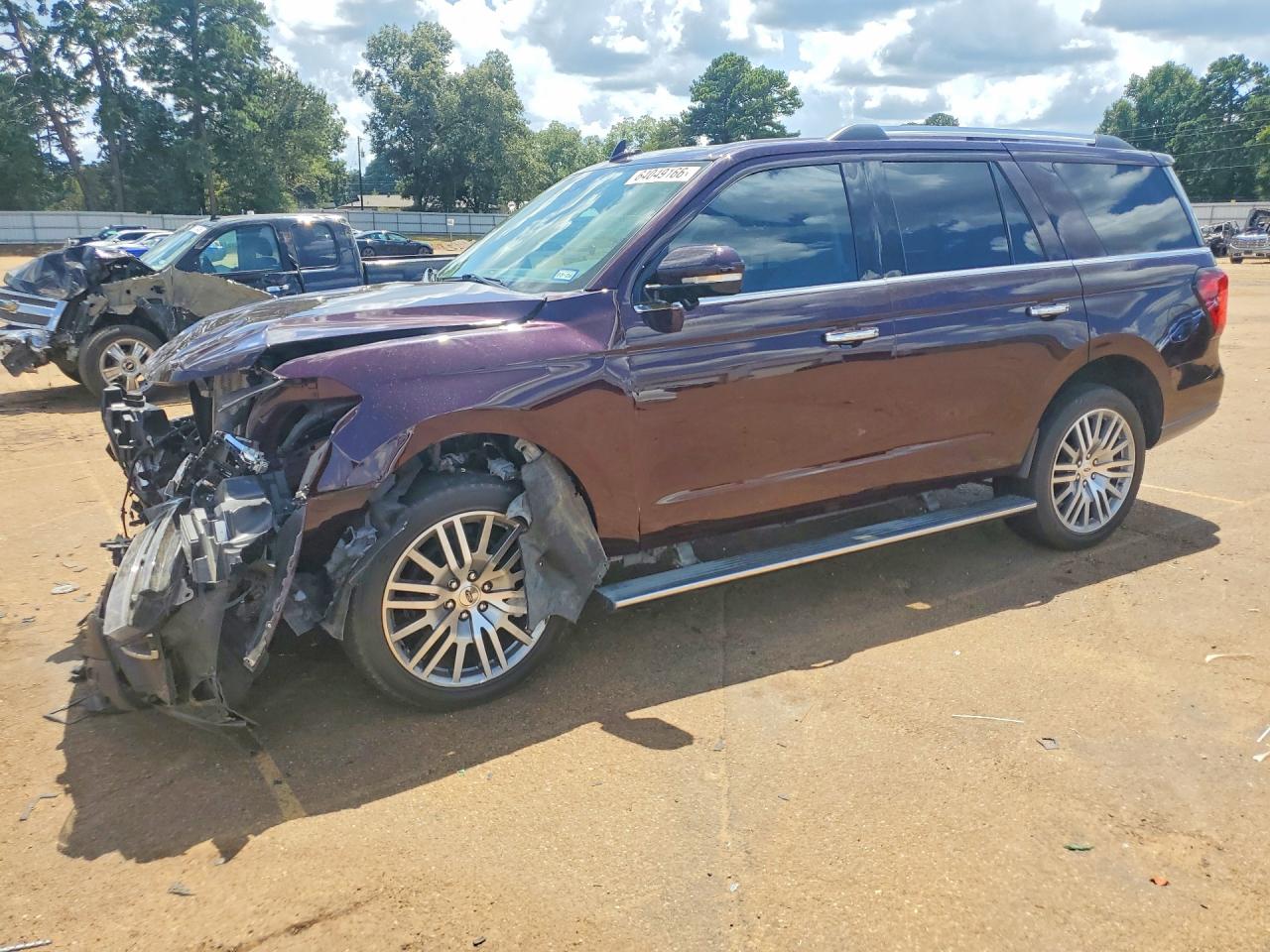 2023 Ford Expedition VIN 1FMJU1K8XPEA10349 — COPART salvage auction photo