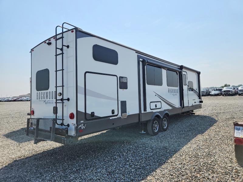 2024 Foresriver VIN 4X4TRLN25R1906502 COPART salvage auction — HAIL, OK - CERT OF TITLE-SALVAGE, sold $13,300 on 2026-10-22 (photo 4)