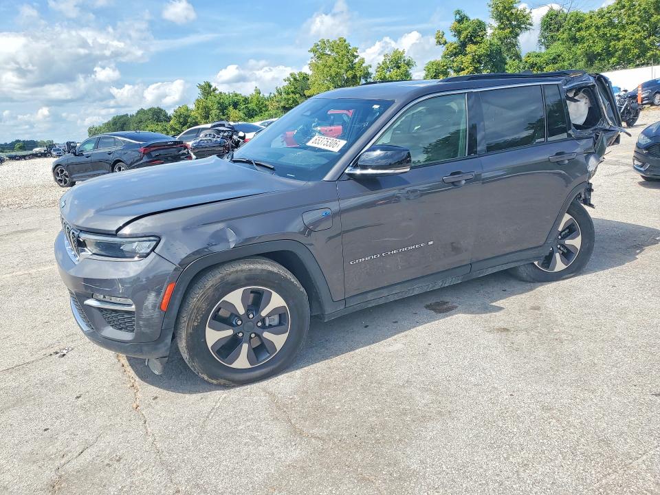 2024 Jeep Cherokee VIN 1C4RJYB67RC125531 — COPART salvage auction photo