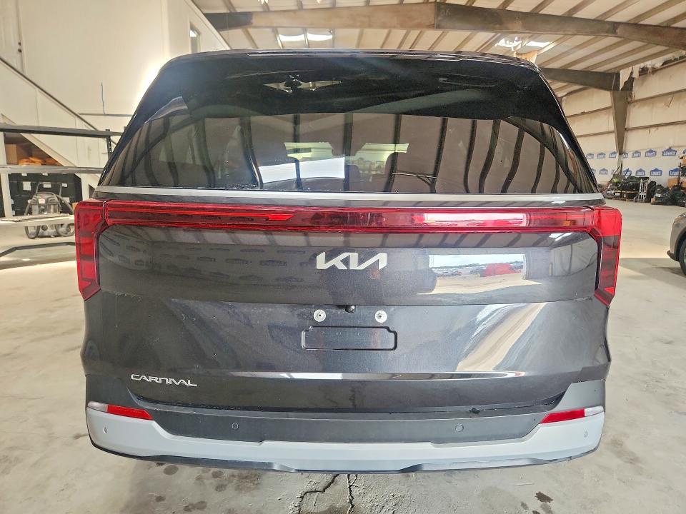 2026 Kia Carnival VIN KNDNB5K38T6630466 COPART salvage auction — FRONT END, Tx - Certificate Of Title, sold $9,600 on 2026-08-19 (photo 6)