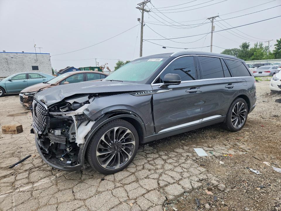 2025 Lincoln Aviator VIN 5LM5J7XC0SGL09000 — COPART salvage auction photo