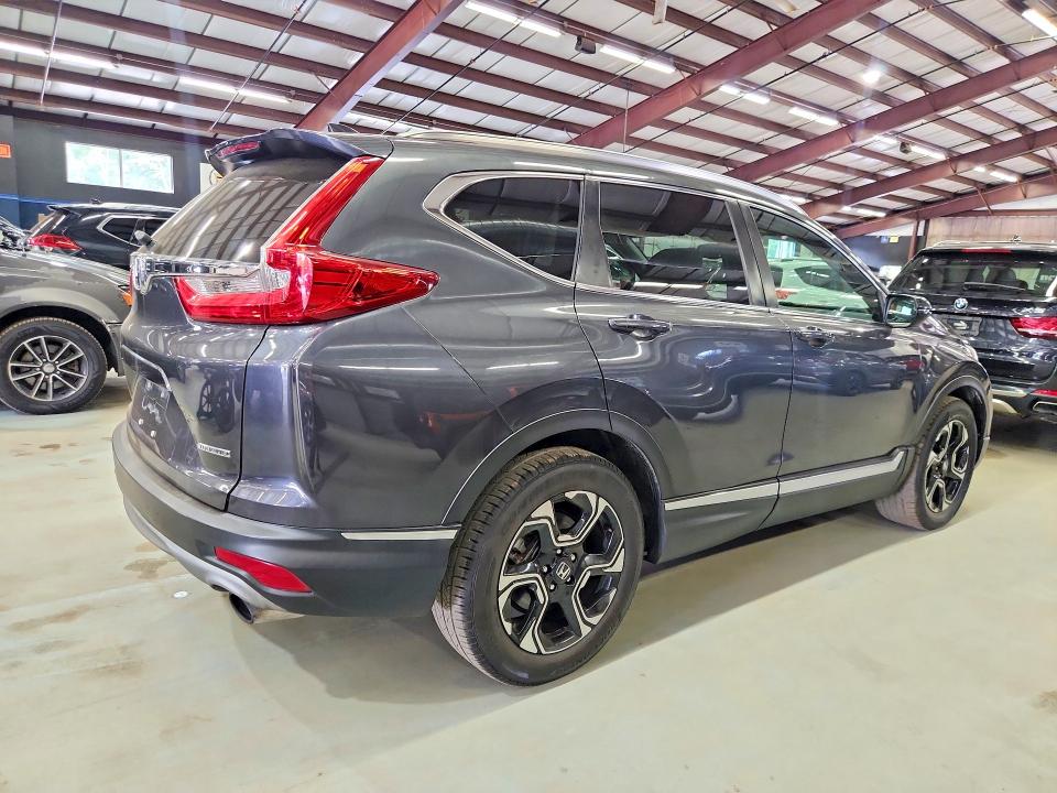 2019 Honda Cr-v VIN 7FARW1H91KE006879 COPART salvage auction — MINOR DENT/SCRATCHES, TX - CERTIFICATE OF TITLE (P), sold $10,000 on 2026-08-24 (photo 3)