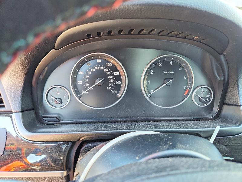 2012 BMW 5er VIN WBAFR7C52CC809841 COPART salvage auction — WATER/FLOOD, Tn - Certificate Of Title, sold $1,000 on 2026-09-10 (photo 9)