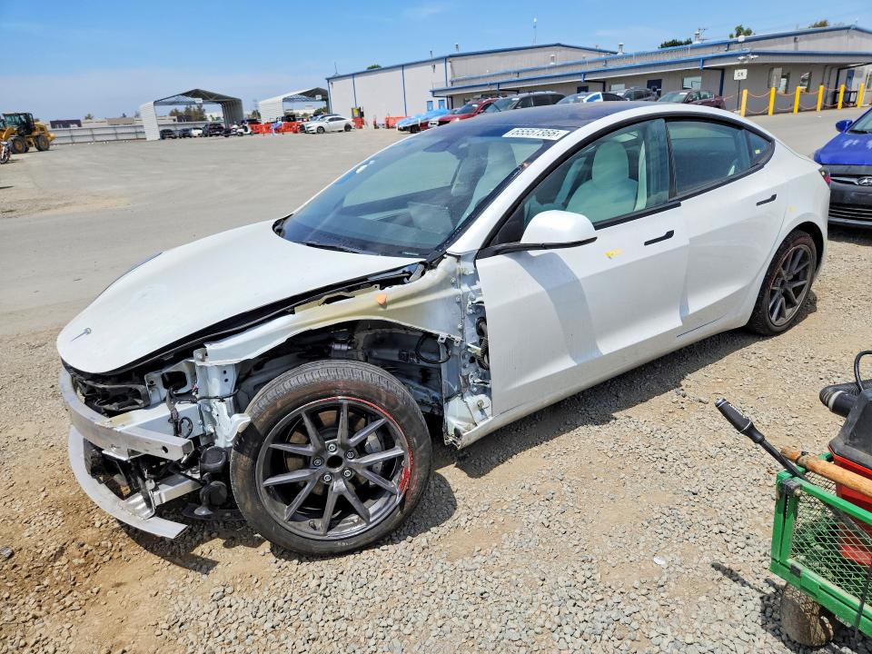 2022 Tesla Model 3 VIN 5YJ3E1EA3NF347188 — COPART salvage auction photo