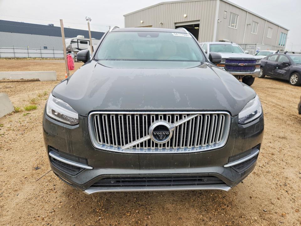 2018 Volvo Xc90 VIN YV4A22PL9J1330917 COPART salvage auction — WATER/FLOOD, AB - BOS - NONREPAIRABLE, sold $7,000 on 2026-08-20 (photo 5)