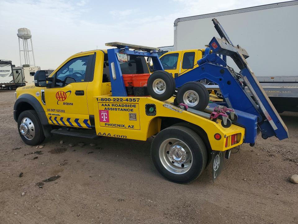 2019 Ford F550 VIN 1FDUF5GT8KEF91225 COPART salvage auction — NORMAL WEAR, Az - Certificate Of Title (P), sold $28,750 on 2026-08-10 (photo 2)