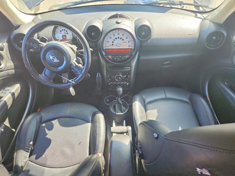 2013 Mini Cooper VIN WMWZC3C57DWP21231 COPART salvage auction — MINOR DENT/SCRATCHES, Ca - Dis/Dlr/Exp Only Clean Title, sold $925 on 2026-08-14 (photo 8)
